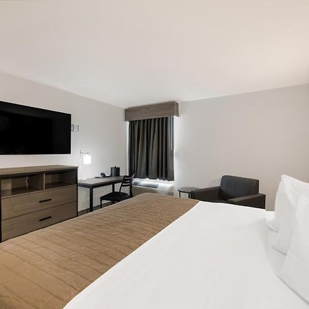 Essence Express Wayne Hotel Buitenkant foto